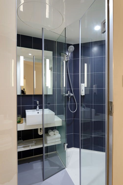 glass shower installation